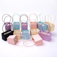 ราคา PK ถุงกระดาษ ถุงของขวัญมีหูหิ้ว 1 ใบ ใส่ของขวัญ ใส่ตุ๊กตา ดอกไม้ (21190971059)