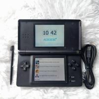 ราคา Nintendo ds lite / nintendo ds lite / nds พร้อม R4 มีเกมส์ ลงเกมส์ให้แล้ว อุปกรณ์มีให้ครบๆ ทักมาสอบถามได้นะครับ (27662505846)