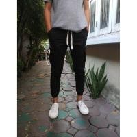ราคา กางเกง Jogger Pants สีดำสายขาว (7791322134)