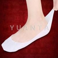 ราคา ถนอมส้นเท้า ถุงเท้าซิลิโคนถนอมเท้า นิ่มสบาย ไม่ระคายผิว มีช่องระบายอากาศที่ดีเยี่ยม ซิลิโคนถนอมส้นเท้ามีรู (24583890293)