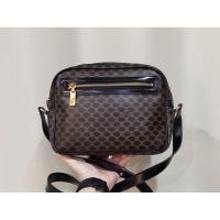 ราคา Celine crossbody bag กระเป๋าสะพายข้างซีลีน มือสอง ของแท้ (50205932924)