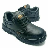 ราคา รองเท้าเซฟตี้ safety shoe หัวเหล็ก C27 สีดำไซส์ 37-46 (2084265934)