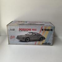 ราคา SOLIDO 1/18 PORSCHE 911||| คาร์เรร่า 3.2 1977 รถปอร์เช่รุ่นสามารถเปิดซ้ายขวาพวงมาลัยด้านหน้ามือจับประตูโลหะผสมที่มีข้อบกพร่องข้างพื้นผิวสีดูภาพสองครั้งสุดท้าย (42879939833)
