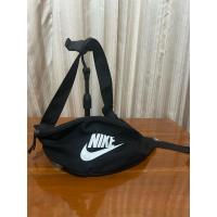 ราคา กระเป๋าคาดอกคาดเอวNikeงานมือสอง (44262967427)