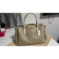 ราคา Coach ถังแท้มือสอง 11" (11499440489)