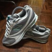 ราคา รองเท้ามือสอง แบรนด์ Newbalance แท้ (1113803237)