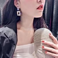 ราคา ต่างหูแบรนด์แท้LYNก้านเงิน (16662380639)