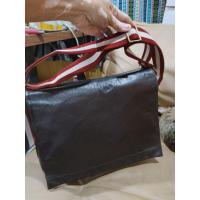 ราคา พร้อมส่ง**กระเป๋าหนังสะพายข้าง Bally แท้มือสอง (55153128028)
