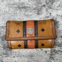 ราคา [PRELOVED] กระเป๋าสตางค์ Mcm (17573624537)