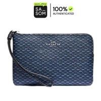 ราคา Coach Corner Zip Wristlet With Legacy Print In Printed Coated Canvas With Silver Hardware Navy | ของแท้ ตรวจสอบโดย SASOM (40723392765)