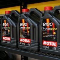 ราคา *รวมรุ่นใหม่ Motul 8100 มาตราฐานล่าสุด X-clean EFE 5W-30, X-clean Gen2 5W-40 และ X-cess Gen2 5W-40 (55407409931)