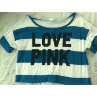 ราคา เสื้อครอปท็อป สีฟ้าสลับขาว ลายLove PinkของVictoria’s Secret (1521091514)