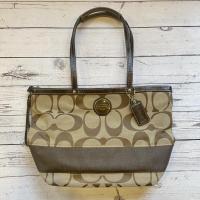 ราคา Coach มือสอง กระเป๋าสะพาย ของแท้ 100% (14854833426)