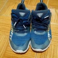 ราคา ร้องเท้าผ้าใบ ร้องเท้าวิ่ง ของแท้มือสอง สภาพ 70% (23237968642)
