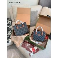 ราคา กระเป๋าโท้ต Gucci Gucci Shopping Bag Tote Bag Your Autumn Winter Melade (, Just One Gucci tote Stiff Stylish Body+Opening Design, Daily< The Capacity Stick to Go 0 จับคู่คลาสสิก GG ผ้าใบเย็บหนังสีน้ํา