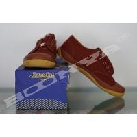 ราคา รองเท้า Breaker ฟุตซอล ผ้าใบสีน้ำตาล สีดำ (8005246495)
