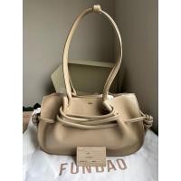 ราคา กระเป๋า FUNDAO รุ่น Lupo (28134664205)