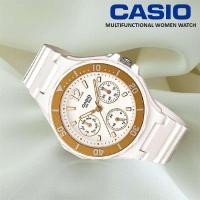 ราคา Casio Standard รุ่น LRW250H9A1VDFนาฬิกาข้อมือผู้หญิง สายเรซิ่นสีขาว ขอบหน้าปัดสีทอง สุดน่ารักประกันศูนย์ 1 ปีเต็ม (10403658709)