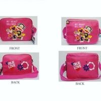 ราคา (ราคาป้าย 1,695)⚡️SALEกระเป๋าสะพายข้าง Paulfrank (665758962)