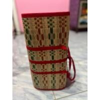 ราคา เสื่อพับทอมือ เสื่อกก เสื่อผือ เสื่อไหล คละลาย คละสี (56900204686)