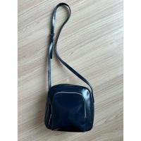 ราคา กระเป๋า ELLE PARIS มือสอง ของแท้% สภาพดีมีร่องรอยการใช้งานทั่วไป (24434084895)