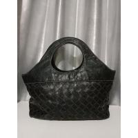 ราคา กระเป๋าทรงถือลายสาน Sisley มือสอง สภาพดี (19571825680)