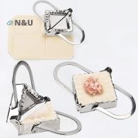 ราคา N&U เครื่องห่อเกี๊ยวสแตนเลส,เครื่องตัดราวิโอลีทรงสี่เหลี่ยม,เครื่องมือทําขนมสแตนเลสขนมMoulds COD (42564251019)