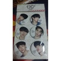 ราคา เข็มกลัด sm art EXO exo-k (ของแท้) (60833225)