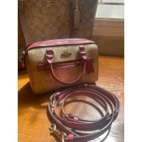 ราคา กระเป๋าCoachหมอน7นิ้วมือ2Used like new ของแท้100% (29901647574)