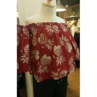 ราคา ปาดไหล่แขนกระดิ่งสีแดงลายสัปปะรด (107178072)