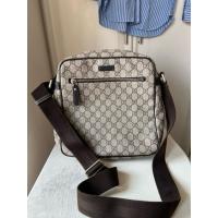 ราคา กระเป๋า GUCCI GG Supreme Canvas Messenger Bag (52859320127)
