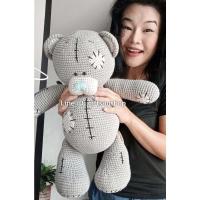 ราคา 1 ตัว ตุ๊กตาถักไหมพรม หมีเทายากูซ่า มีทูยู me to you crochet doll gray handmade (25757724513)