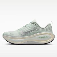 ราคา รองเท้า Nike Vomero Plus Women สี Light Silver / Metallic Silver (HV8154-004) (48009618642)