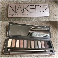 ราคา Used Urban Decay Naked 2 eye pallete สภาพ98% (369388398)