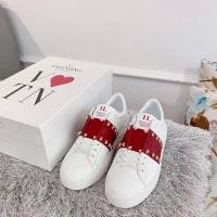 ราคา Valentino Sneakers♥️คอลเลคชั่นที่น่ารักมากก โซคิ้ว หรูดูดี~ (3956522433)