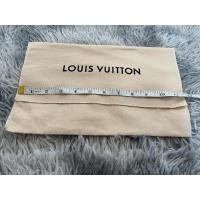 ราคา ถุงผ้า/ถุงกันฝุ่นกระเป๋าlvแท้มือสอง (25901726418)