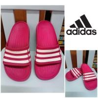 ราคา รองเท้าแตะเด็ก​ผู้หญิง​ 20​ ซม.​ adidas​ มือสอง (3558824899)