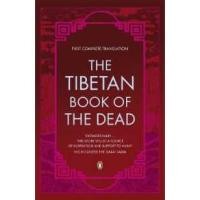 ราคา The Tibetan Book of the Dead : First Complete Translation [Paperback] (26124774410)