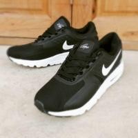 ราคา NIKE AIRMAX zero สีดำใหม่( No box ) (8051937)