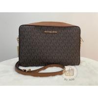 ราคา Michael Kors Jet Set Item Large Crossbody (25979104199)