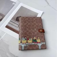 ราคา (ใหม่มือ1)ปกหนังไดอารี่Coachลายของขวัญคริสมาต+สมุดโน้ตCoach (53155115478)