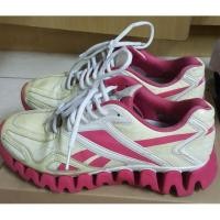 ราคา รองเท้าผ้าใบReebokมือสอง (1412443888)