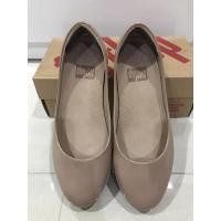 ราคา Fitflop รองเท้าคัทชูผู้หญิง(มือสอง)เบอร์38 ยาว24.5cm. (11592633659)
