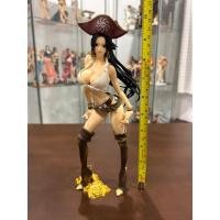ราคา ฟิกเกอร์ วันพีช โบอา ชุดโจรสลัด มือสอง (21378001556)