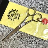 ราคา HAIR SCISSOR 5 นิ้ว กรรไกรตัดผม ตราตา แท้ 100% ของเยอรมัน กรรไกรช่างตัดผม EYE BRAND CARL SCHLIEPER SOLINGEN GERMANY (21645594198)
