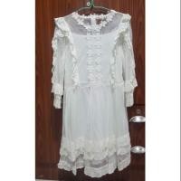 ราคา จั๊มสูทสั้นลูกไม้สีขาว (4532953430)