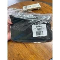 ราคา กระเป๋าสะพาย kipling mikaela ของแท้ (48402146902)
