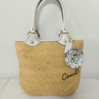 ราคา กระเป๋าcoach ของแท้​ สภาพดี​ 11นิ้ว​ หวายสานขอบหนังสีขาว ซับสะอาด​ ยาแนวเต็ม (6005109788)