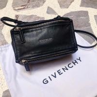 ราคา กระเป๋า GIVENCHY Black Crinkled Mini Pandora Bag แท้ [Like New] (7797115564)