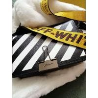 ราคา ของแท้ปล่อยต่อ! Off-White กระเป๋าสะพายข้าง สีดำ (28126533577)